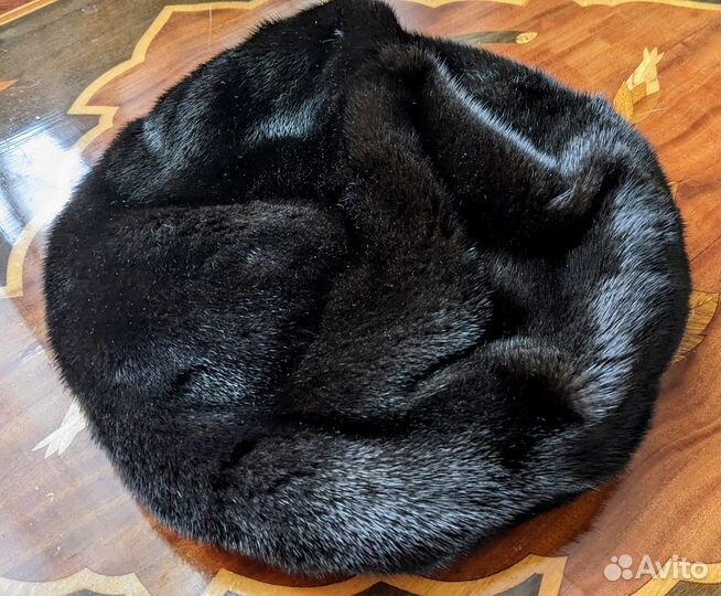 Шапка берет норковая женская 58-59