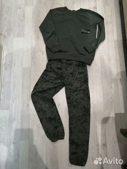 Спортивный костюм для мальчика 128