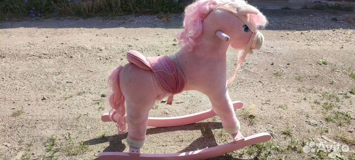 Качалка лошадь