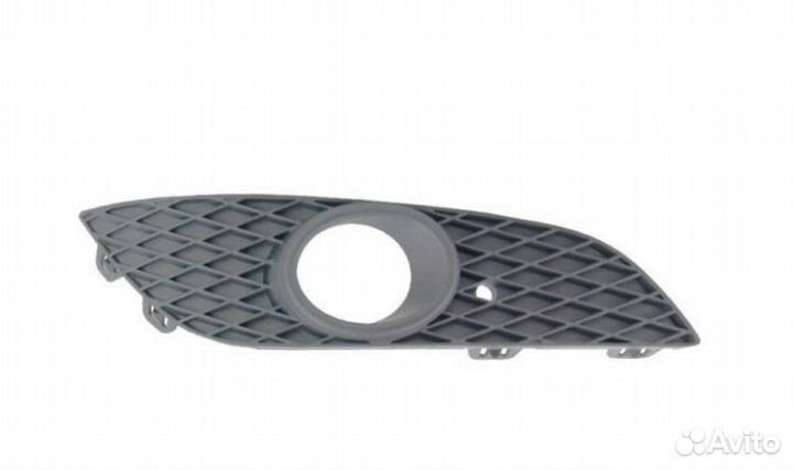 Оправа туманки Opel Astra 07-14