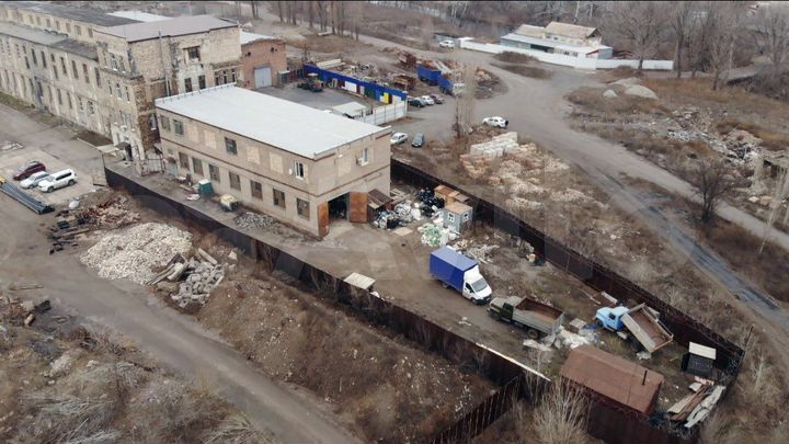 Здание, 600 м²