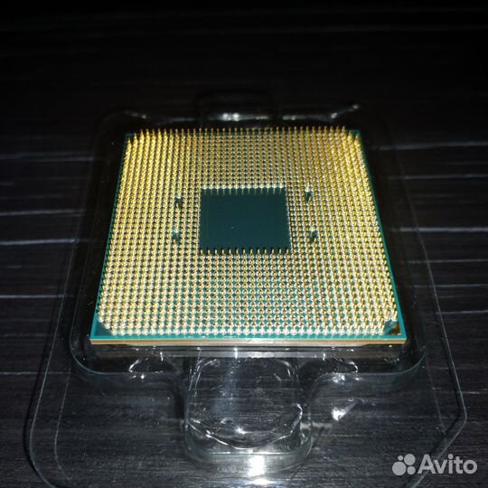 Процессор AMD Ryzen 5 1500x со штатным кулером