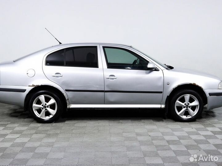 Skoda Octavia 1.6 МТ, 2010, 225 223 км