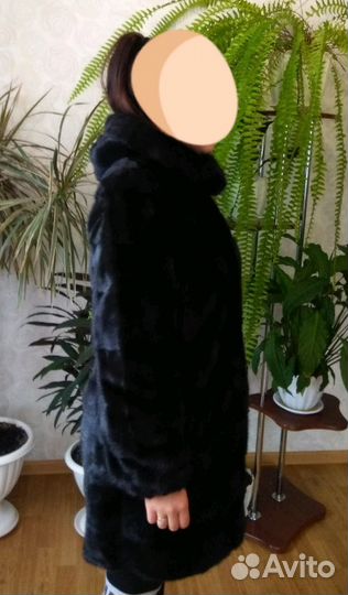 Шуба норковая черная