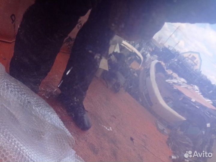 Крыло переднее левое Toyota Voxy ZRR70 3ZR-FE 2008