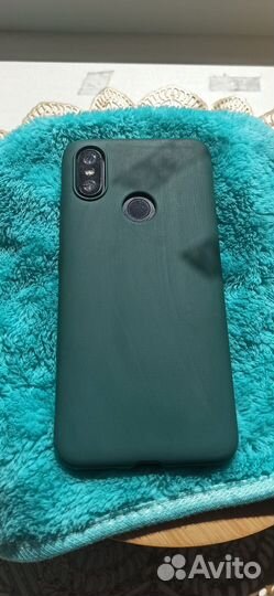 Xiaomi Mi A2, 4/64 ГБ