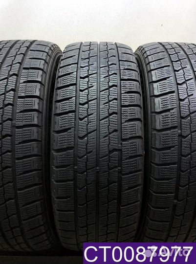 Goodyear UltraGrip Ice Navi Zea 215/60 R16 96T