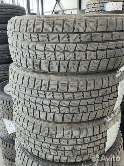 Dunlop SP Winter Maxx WM01 215/50 R17 91Q