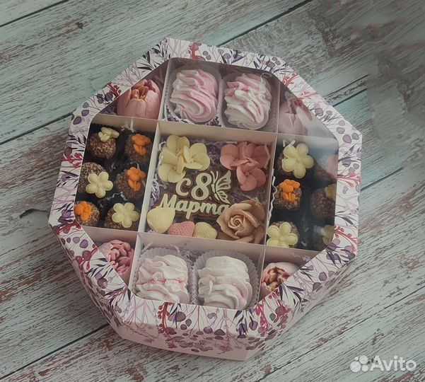 Конфеты, зефир ручной работы подарок на 8 марта