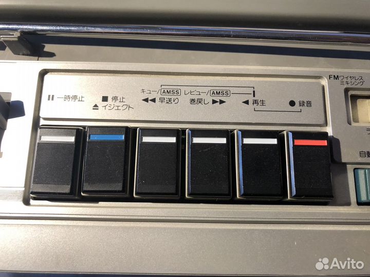 Винтажная магнитола Sanyo MR-X840