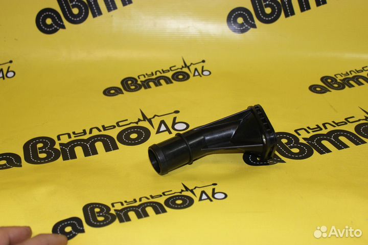 Крышка корпуса термостата Хендай Солярис Киа Рио