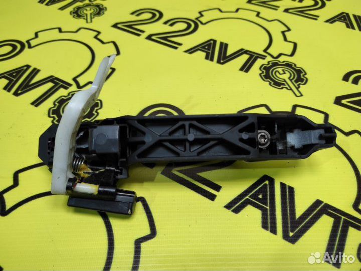 Ручка двери внешняя задняя правая Toyota Ist NCP60