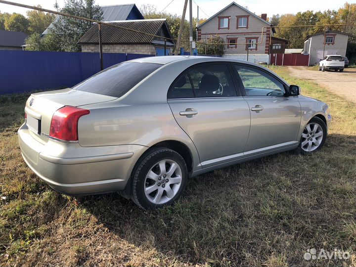 Toyota Avensis 2.0 AT, 2005, 137 800 км