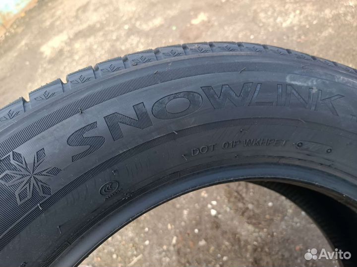 Triangle PL02 235/55 R18 104V