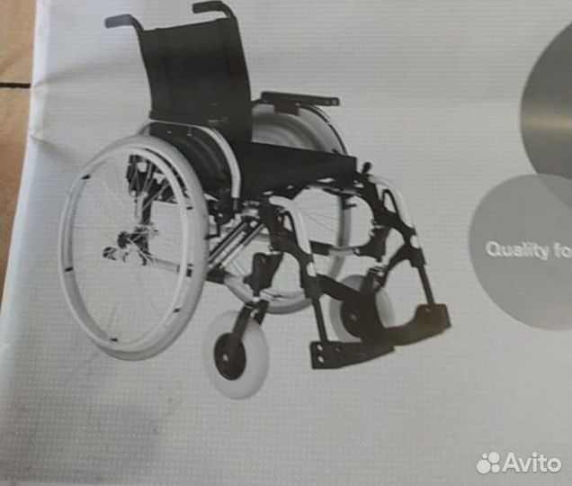 Инвалидная коляска новая