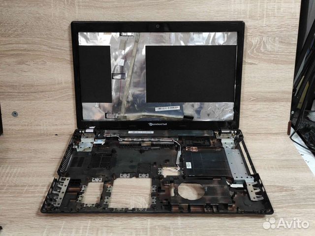 Корпус для ноутбука (разбор) Packard bell LM85