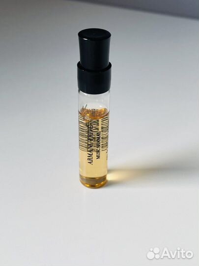 Парфюмерная вода Armani (Армани) prive musc shamal