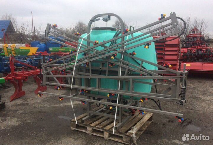 Опрыскиватель навесной