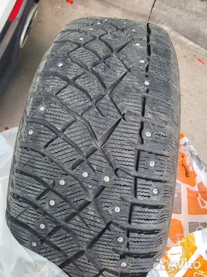 Nitto Therma Spike 225/65 R17 106T