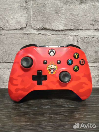 Новый кастомный геймпад Xbox v3 от Rainbo / cska