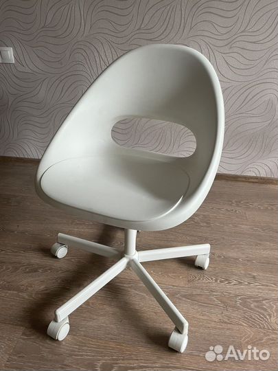 Стул для школьника IKEA