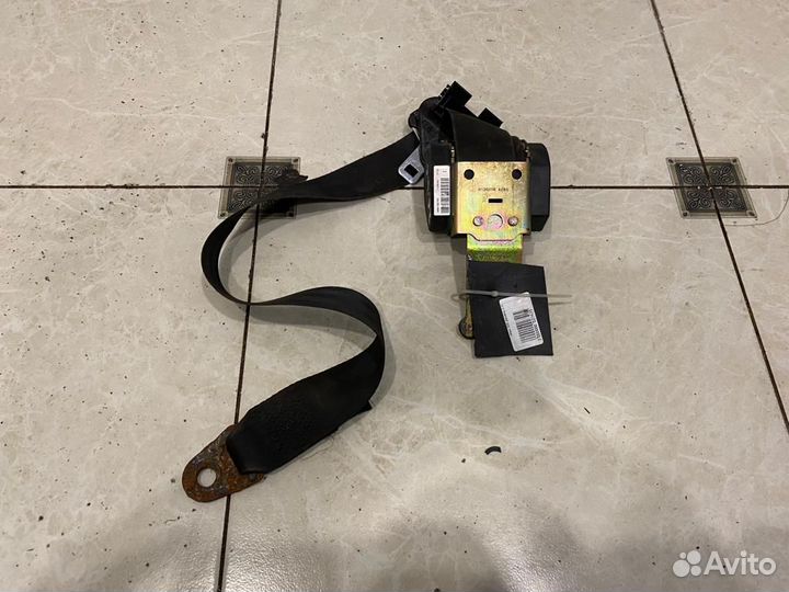 Ремень безопасности передний левый Peugeot 306