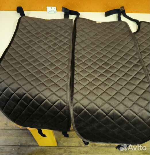 Накидки на сидения авто