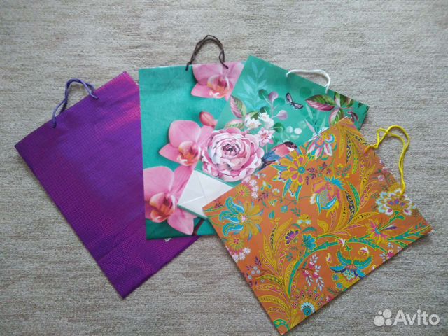 Пакеты подарочные