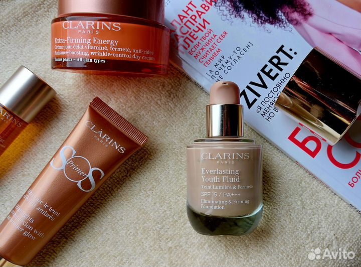 Тональные кремы Clarins Everlasting и Laura Geller