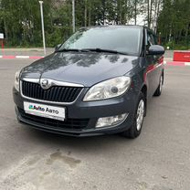 Skoda Fabia 1.6 AT, 2014, 85 000 км, с пробегом, цена 965 000 руб.