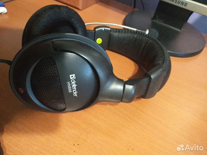 Наушники с микрофоном Defender HN898