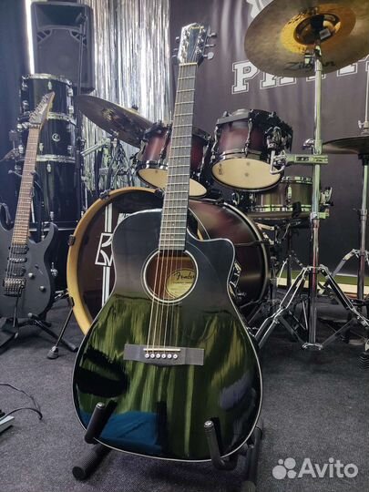 Гитара электроакустическая Fender