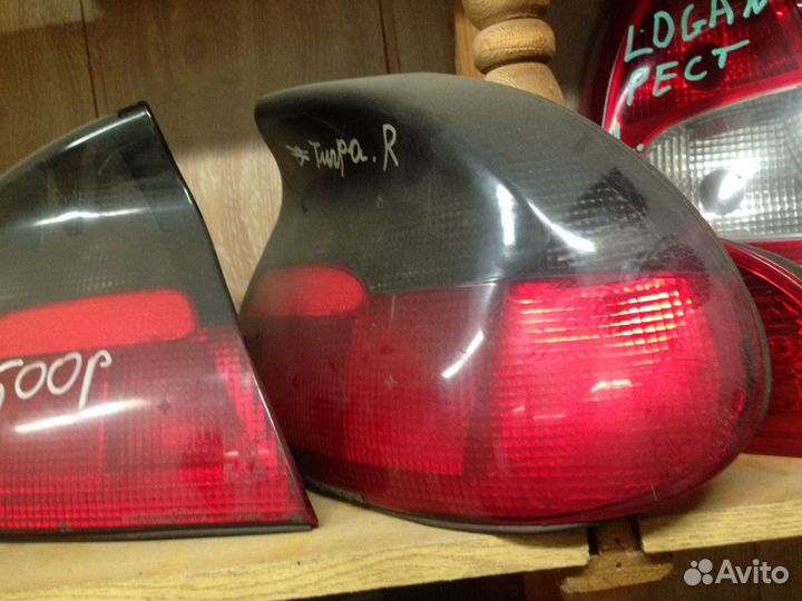 Фонарь задний левый. Правый. Опель Тигра