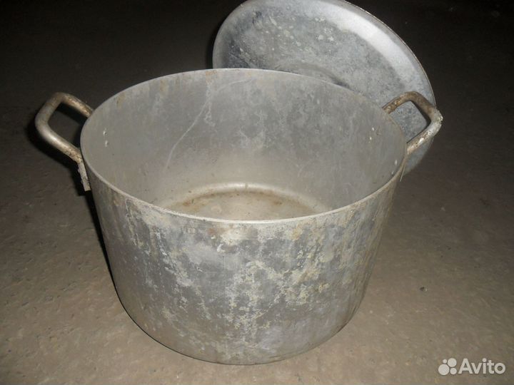 Кастрюля 40л из 90-х