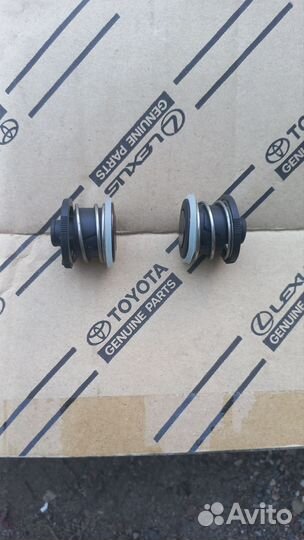 Toyota Highlander 2 датчик парковки 2010-14 гв