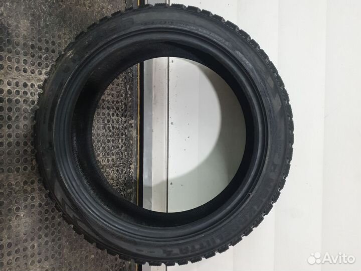 Nokian Tyres Hakkapeliitta 4 215/45 R17 91T