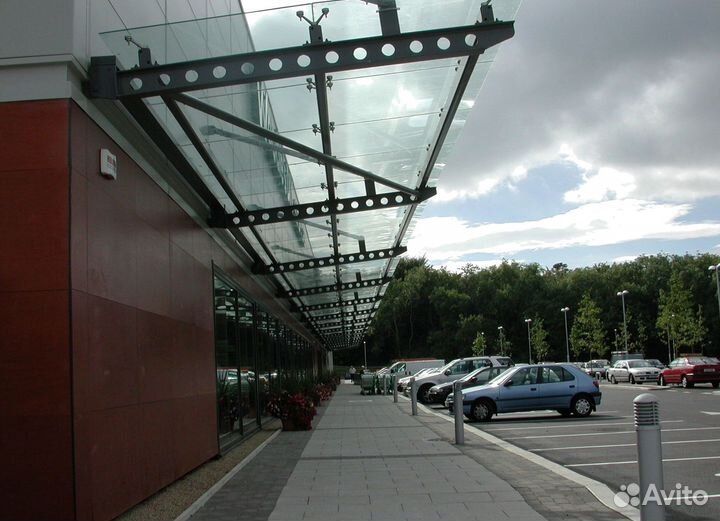 Стеклянный козырек от производителя