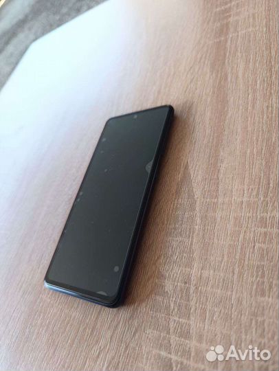 Телефон samsung galaxy a51