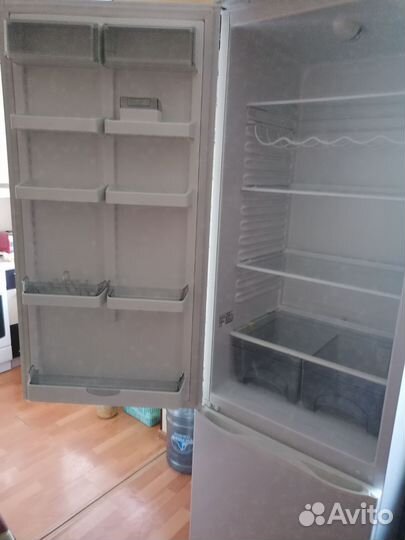 Холодильник атлант двухкамерный