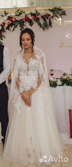 Свадебное платье