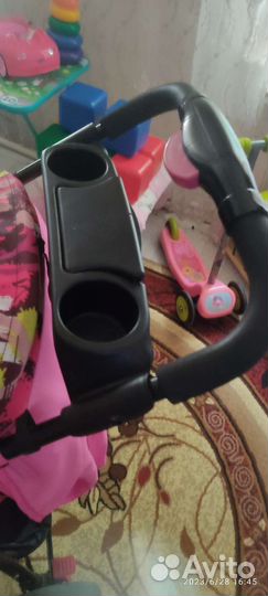 Прогулочная коляска