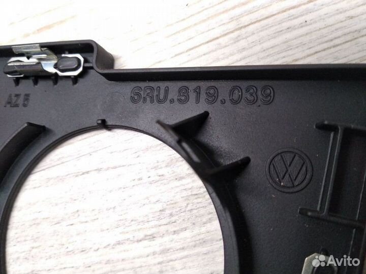 Накладка декоративная Volkswagen Polo седан cfna