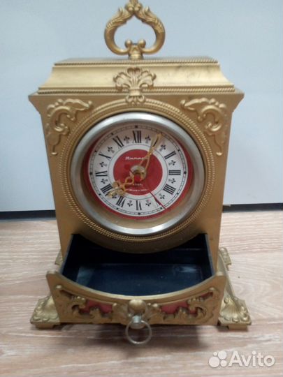 Часы разные