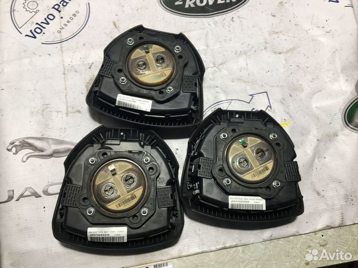 Подушка безопасности в рулевое колесо Jaguar XF (X