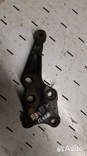 Сошка рулевая левая BMW E34