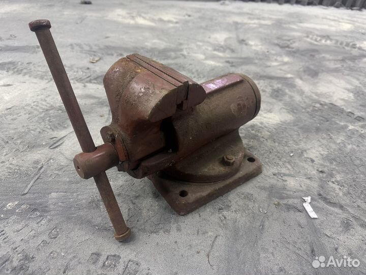 Тиски СССР большие 100мм губки