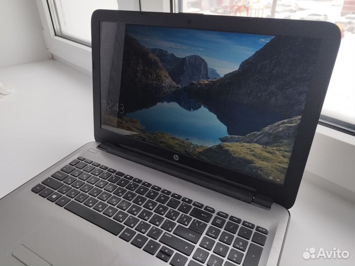 HP Notebook - 15-ac153ur