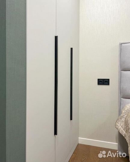 Шкафы распашные на заказ