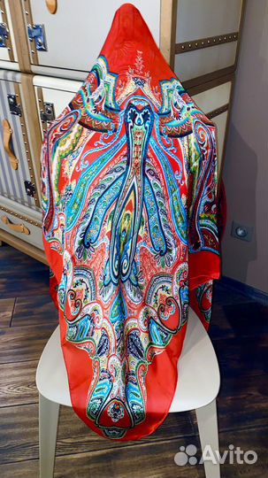 Платок Etro очень большой