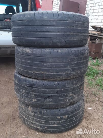 Goodyear Eagle F1 Asymmetric 3 225/50 R17 98Y
